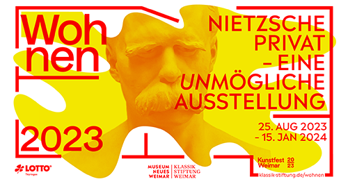 Werbebanner mit großem Nietzsche-Kopf